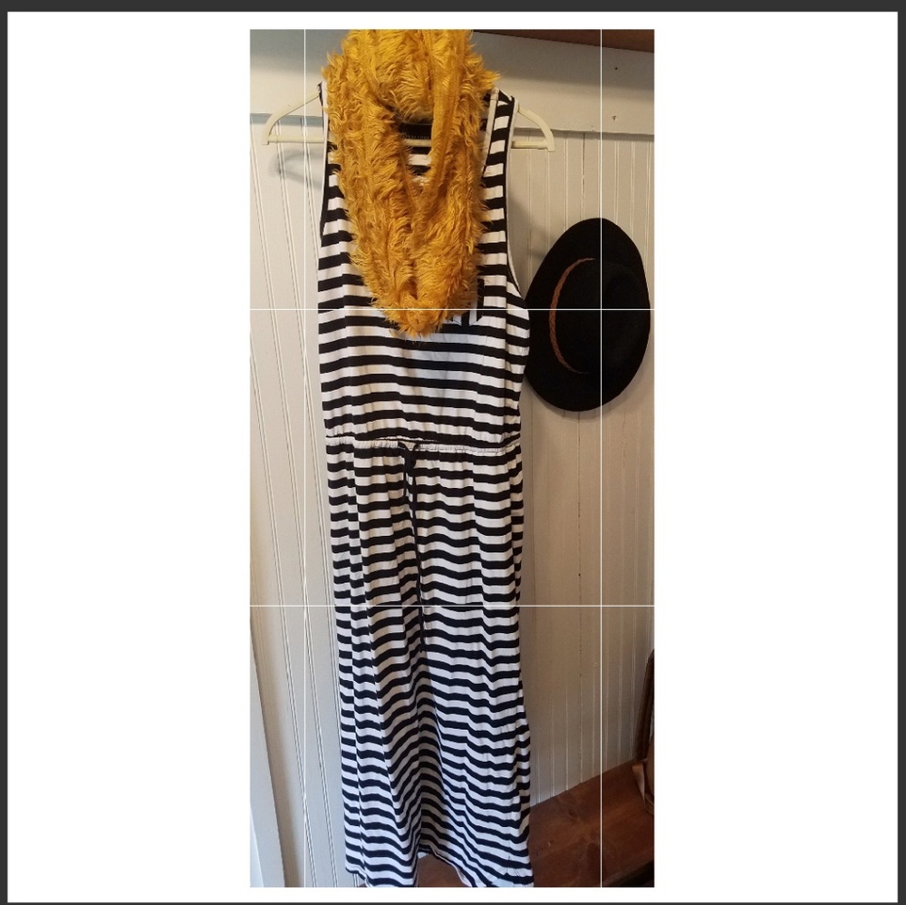 Versona Stripe Maxi